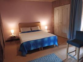APPARTEMENT "Au Village" 89120 Dicy，位于Dicy的酒店
