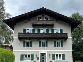 Design Apartment Villa Anna Kitzbühel，位于基茨比厄尔布鲁耐伦芬德缆车附近的酒店