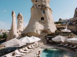 Aza Cave Cappadocia Adult Hotel，位于格雷梅的Spa酒店