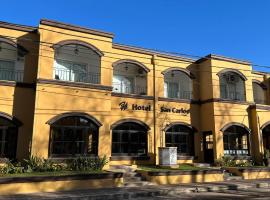 Hotel San Carlos，位于圣安东尼奥德阿雷科的酒店
