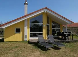 Resort 1 Beach House B 154