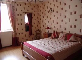 Guestroom Montigny-lès-Vaucouleurs, 1 pièce, 3 personnes - FR-1-585-126，位于Houdelaincourt的度假短租房