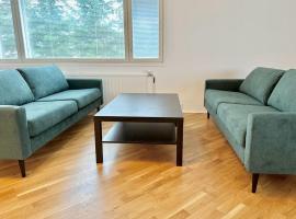 Spacious 3 bedroom house in Närpiö city centre，位于Närpiö的酒店