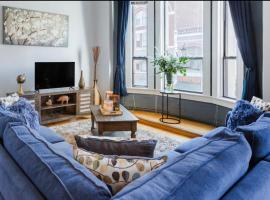 Greely Gaslamp - Loft W Parking & 3 Beds #202，位于圣地亚哥加斯兰普区的酒店