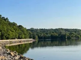 Під рідним небом