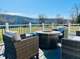 Riverfront House in Harpers Ferry