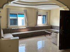 Appartement familiaux martil, Tetouan，位于迈尔提勒的酒店