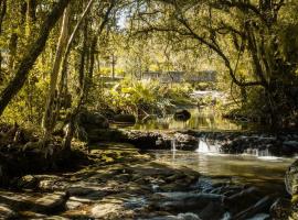 Casa no Campo Caminho do Salto，位于法罗皮利亚的酒店