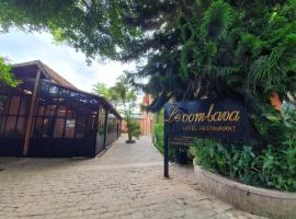 Hôtel Restaurant LE COMBAVA，位于塔那那利佛伊瓦图国际机场 - TNR附近的酒店