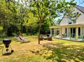 Maison spacieuse avec jacuzzi, proche plage et commerces