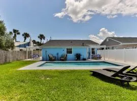 216 Kirkland Suite 2 - 2-1 Beachside Pool Home!