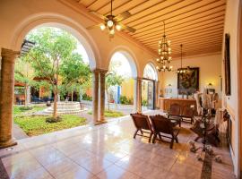 Hotel Boutique La Mision De Fray Diego，位于梅里达的酒店