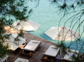 Sirene Blue Luxury Beach Resort，位于波罗斯的Spa酒店