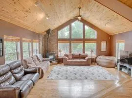 Cabin On NAT'L FOREST! LAKE & CREEK minutes away!