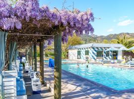 Calistoga Motor Lodge and Spa, a JdV by Hyatt Hotel，位于卡利斯托加的酒店