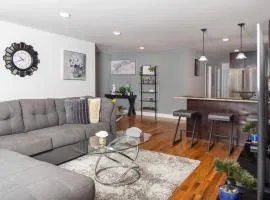 Stylish & family friendly 3 Bedroom - 8 mins to EWR