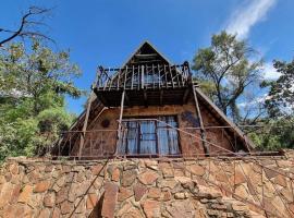 Bietjie Bos Chalet，位于勒斯滕堡的酒店