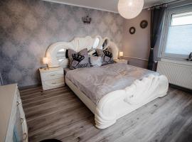 Timeout Royal，位于Ellar的酒店