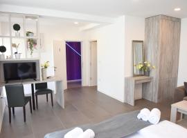 Sjaj Suites & Rooms，位于Mijatovac的酒店