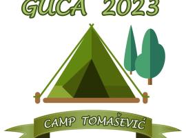 Camp Tomasevic，位于古察的酒店