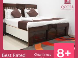 Qotel Hotel Peeragarhi Couple Friendly，位于新德里Pashim Vihar的酒店