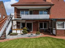 Ferienwohnung Leni erstes OG inkl Balkon Gartenblick kostenfreier Parkplatz stadtnah aber ruhig gelegen