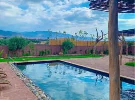 Bienvenue à la Villa Luxe de 3 Suites pour Location Journée !