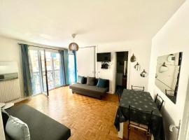 Renovated Charming Apt Ideal to visit Paris，位于克利希的公寓