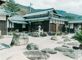 Tokuto"Queen Villa" - Vacation STAY 81603v，位于IeuraTeshima Yokoo House附近的酒店