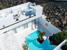 Villas Veaco Bahiazul with private pool，位于科拉雷侯的酒店