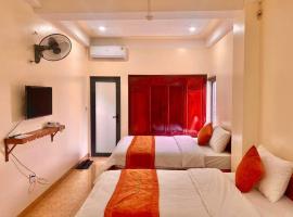 Sun Hà Giang Hotel-tours-motorbike rental，位于河江的酒店