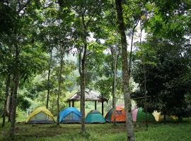 Batu Kapal Lodge，位于武吉拉旺的酒店