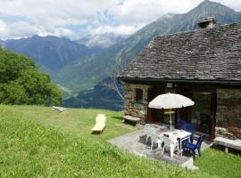 Holiday Home Rustico Tecc du Martin by Interhome，位于Leontica的酒店