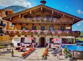 Appartement Frühstückspension Landhaus Karwendel，位于佩尔蒂绍的酒店