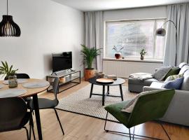Trendy apartment in the heart of green Lahti, free parking，位于拉赫蒂的度假短租房