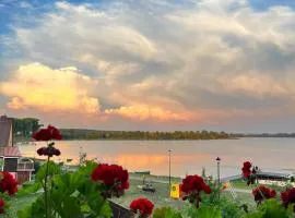 Lakeview Retreat in Vievis