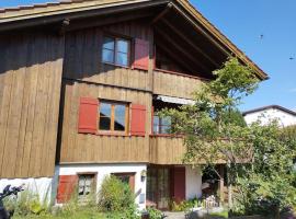 Ferienhaus: idyllisch & erholsam，位于Eglofs的度假屋