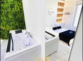 Suite in the City avec JACUZZI PRIVATIF - Hyper Centre，位于蒙彼利埃的酒店