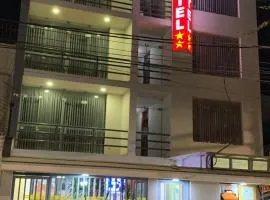 瓦内托姆酒店