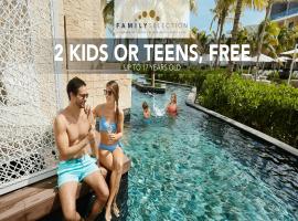 Family Selection at Grand Palladium Costa Mujeres Resort & Spa - All Inclusive，位于坎昆的度假村