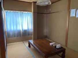 シェアハウスの和室7畳or洋室 24時間スーパー徒歩5分 共同ワークスペース有