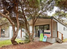 安吉西家庭小屋假日公园，位于安吉西的酒店