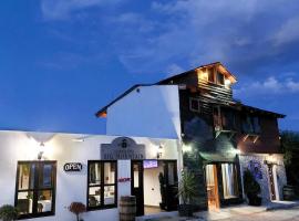 Cabañas Big Mountain，位于贝纳尔的酒店
