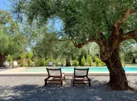 Inspiro Retreat Mani