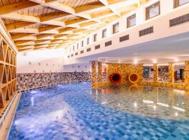 HOTEL CRYSTAL WELLNESS & SPA superior，位于索瓦塔的酒店