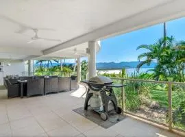 Island Point Villa 1 Port Douglas