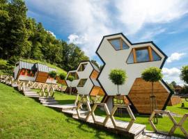 Honeycomb Chalets And Apartments Mozirje - Happy Rentals，位于莫济列的Spa酒店