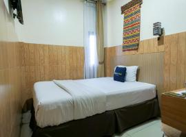 Urbanview Hotel 58 Bintaro by RedDoorz，位于Pondoklang的酒店