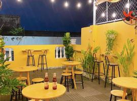 Saigon Authentic Hostel - Cozy Rooftop, Family Cooking Experience, FREE Walking Tour, Vietnamese Breakfast & Gym，位于胡志明市的青旅