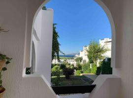 Maison Alcudia Smir, Tetouan, Mer Méditerranée，位于弗尼迪克的乡村别墅